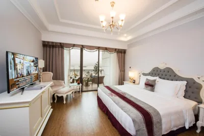 Deluxe Ocean View King Bed — Vinpearl Resort & Spa Ha Long