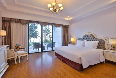 Deluxe Terrace King — Vinpearl Resort & Spa Ha Long